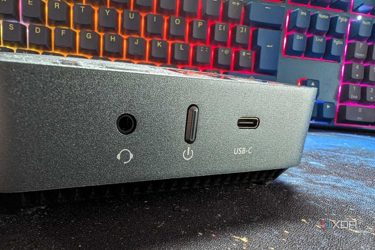 amd mini pc front panel power and usb c