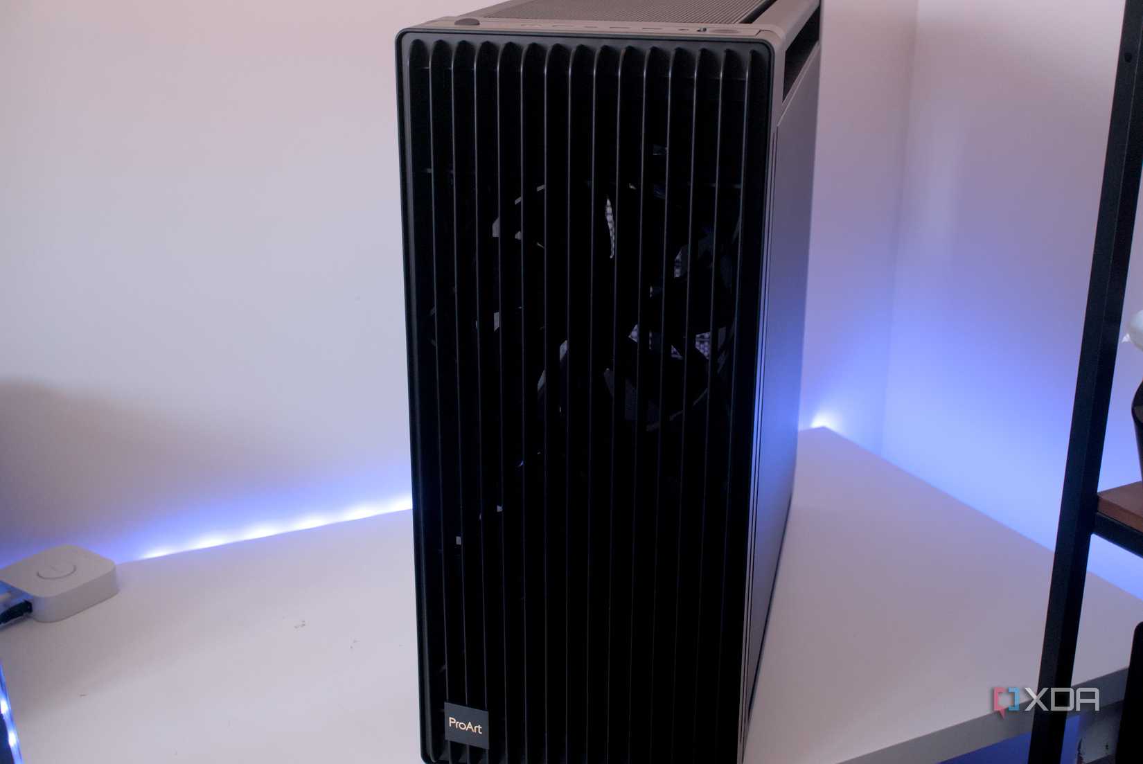 asus-proart-pa602-case-front
