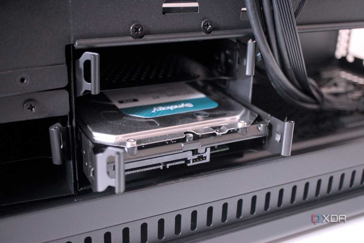 Asus ProArt PA602 with HDD installed