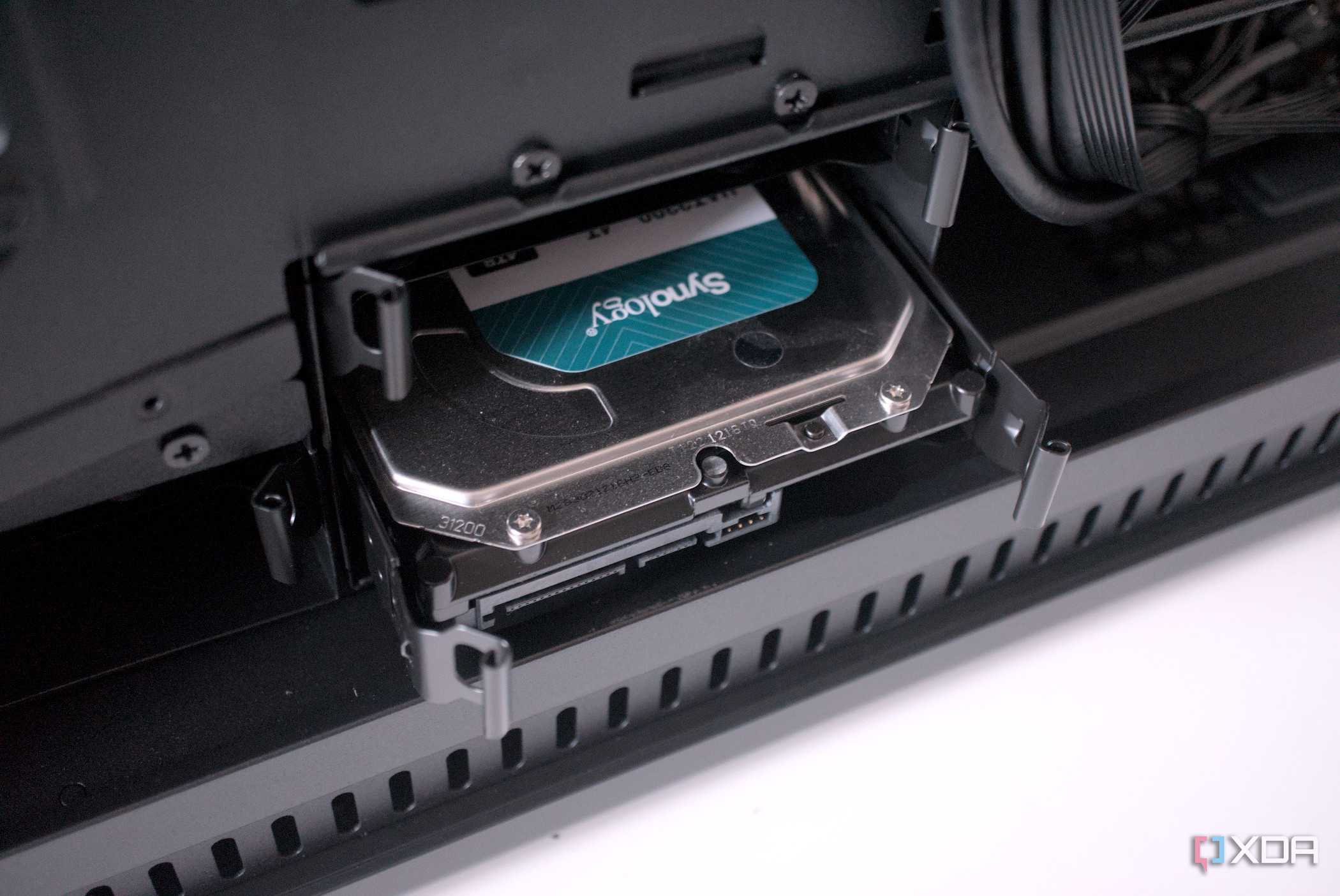 Installing a HDD inside the Asus ProArt PA602