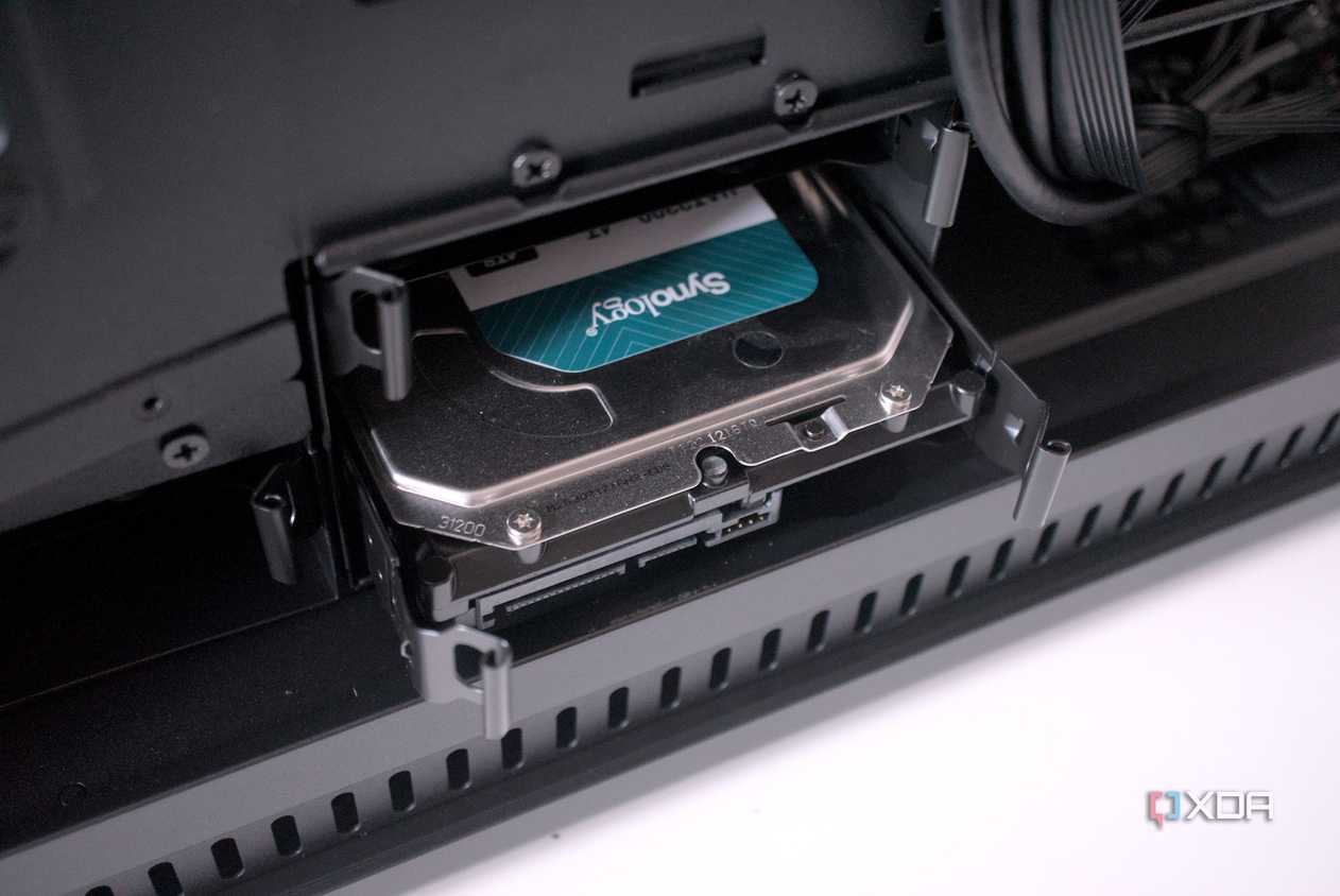 Installing a HDD inside the Asus ProArt PA602