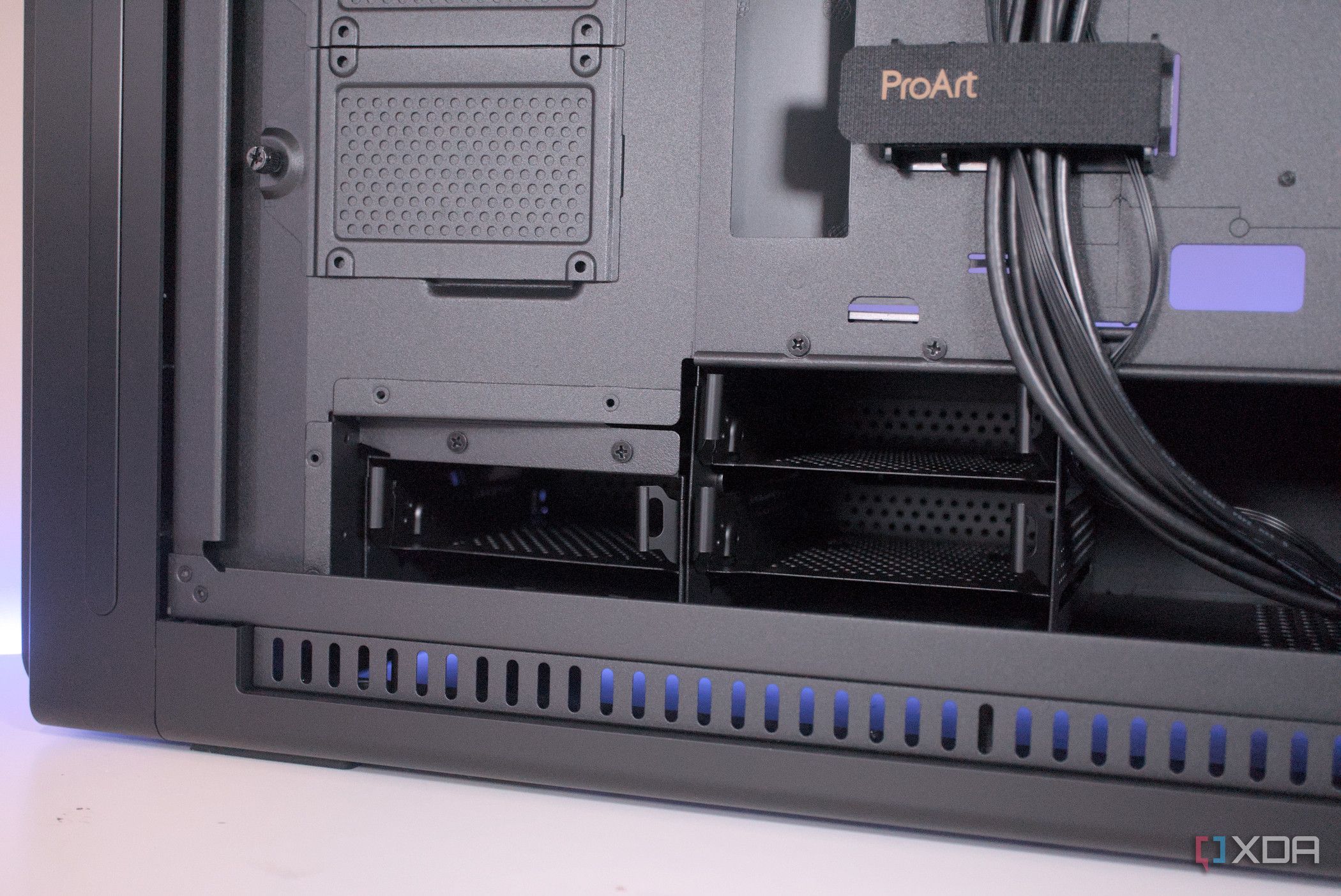 Asus ProArt PA602 HDD mounting