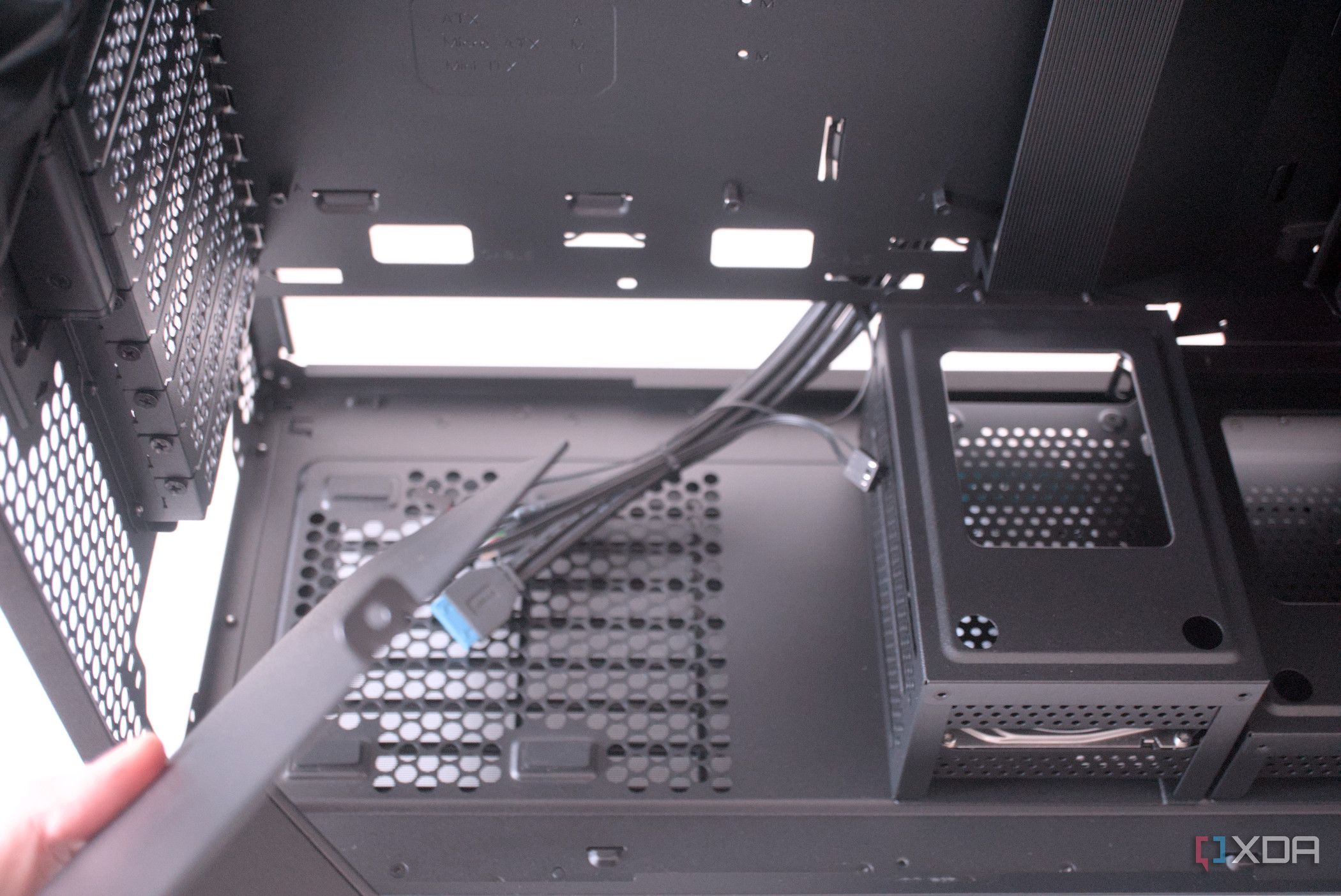 Removing the Asus ProArt PA602 PSU shroud