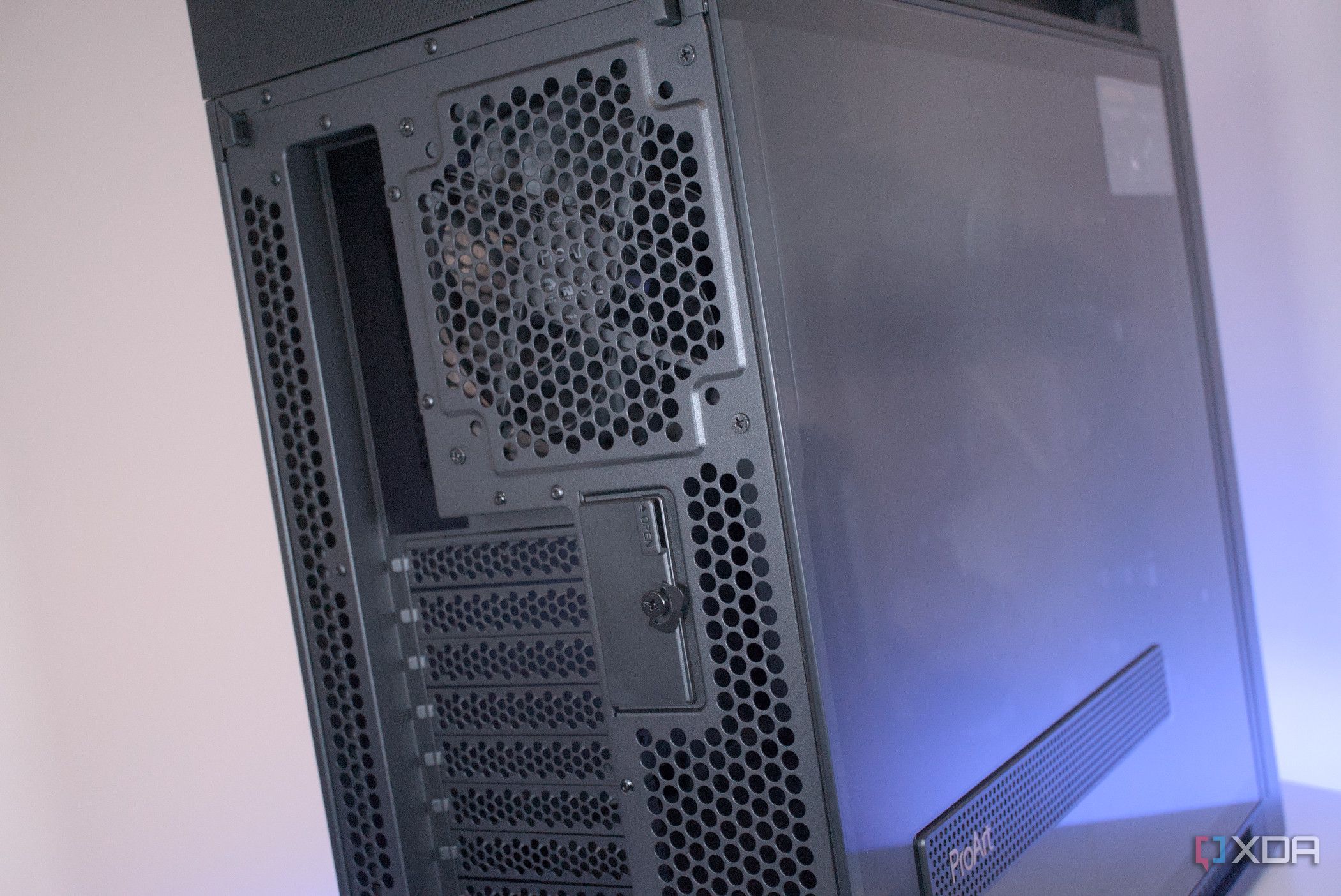 Rear of the Asus ProArt PA602