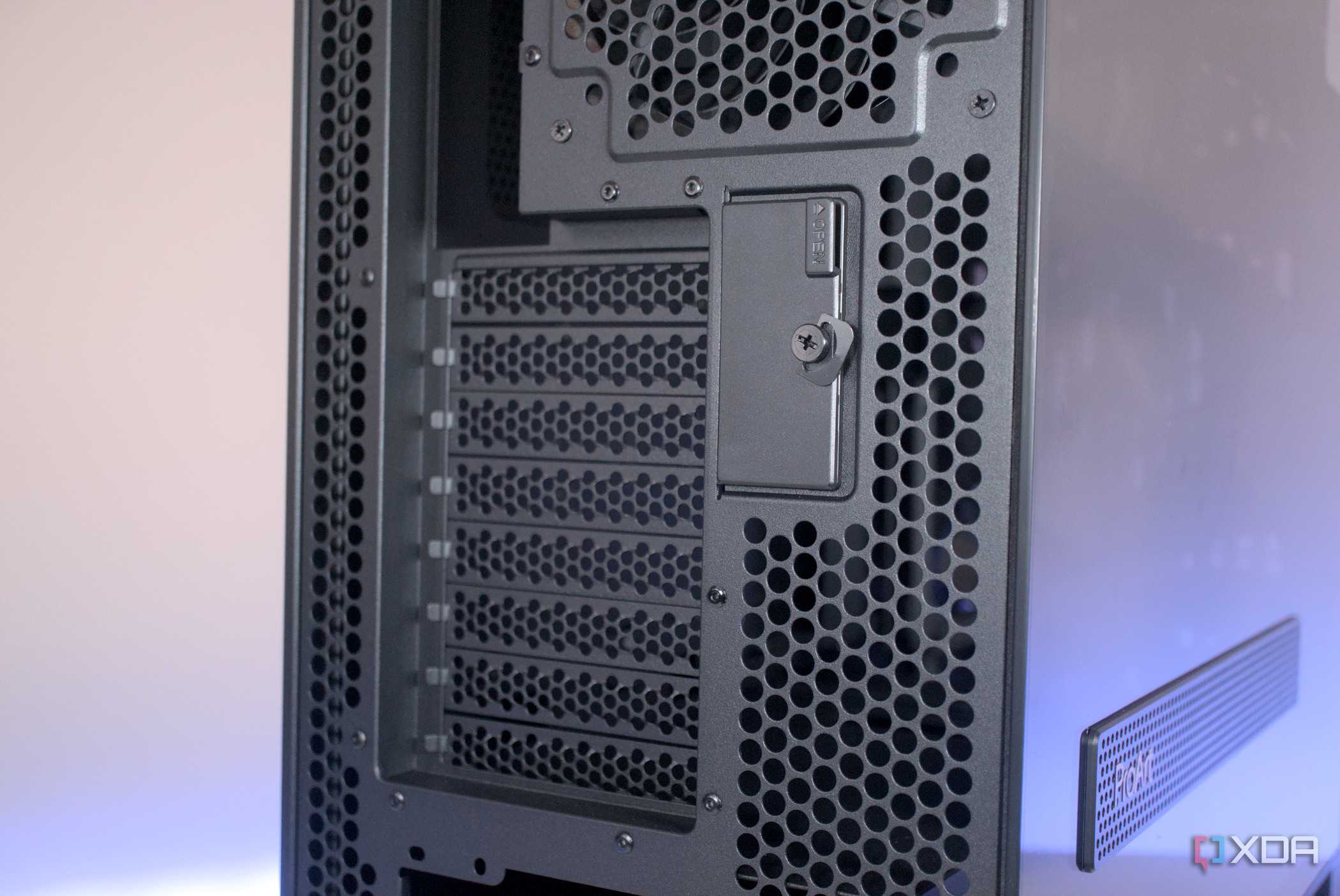 Asus ProArt PA602 rear