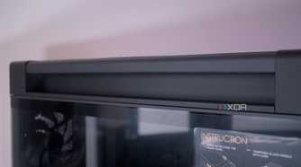 Asus ProArt PA602 top panel side