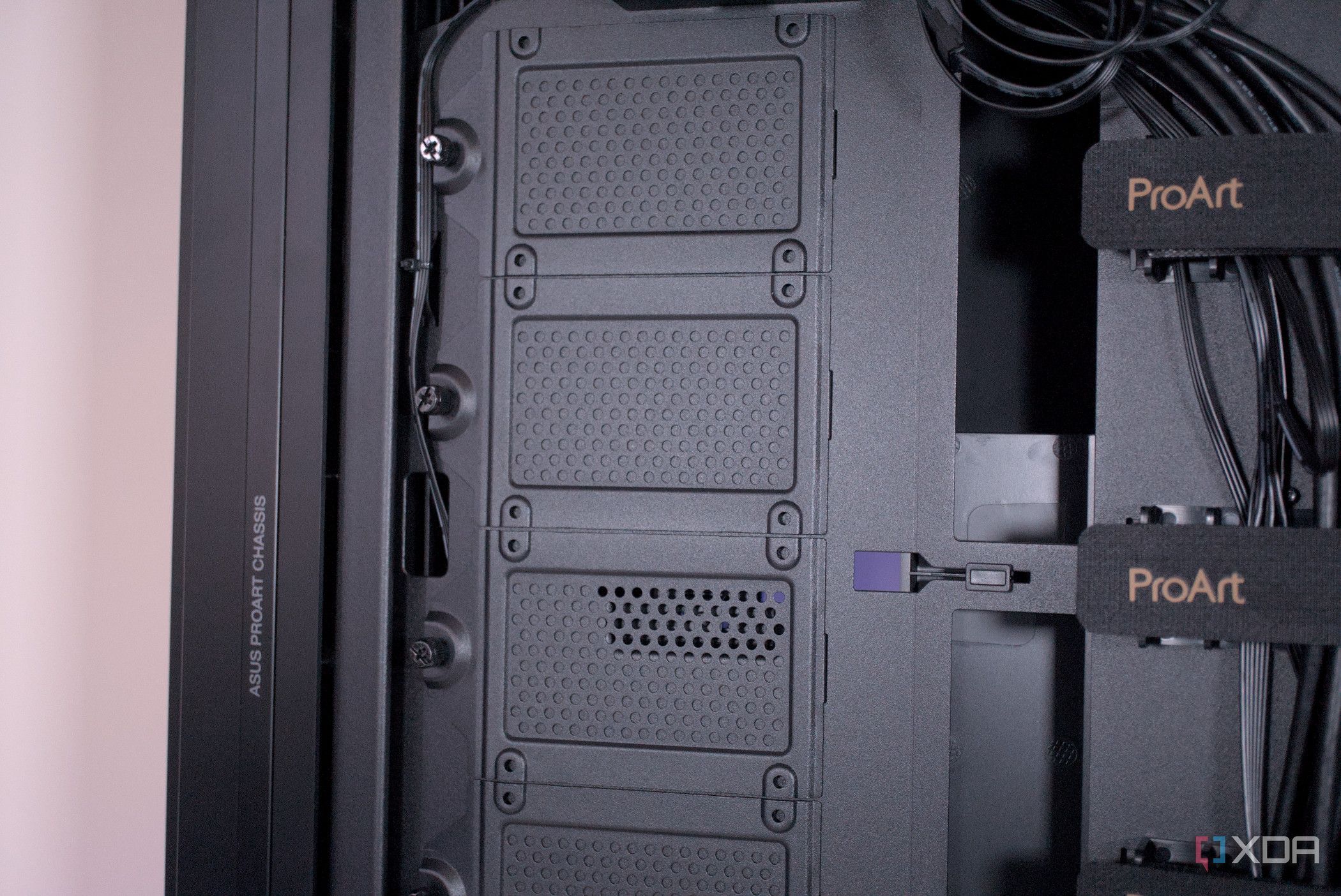 Asus ProArt PA602 SSD mounting
