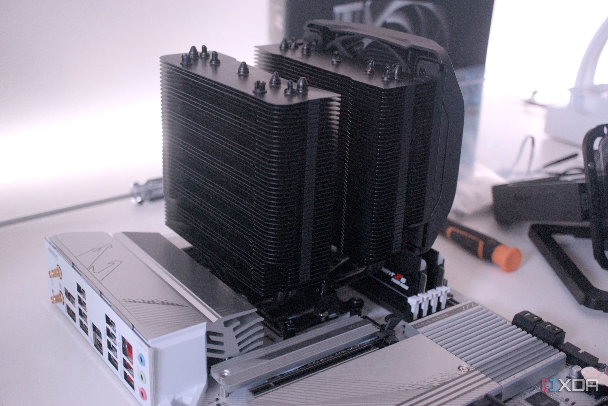 Installing the be quiet! Dark Rock Elite