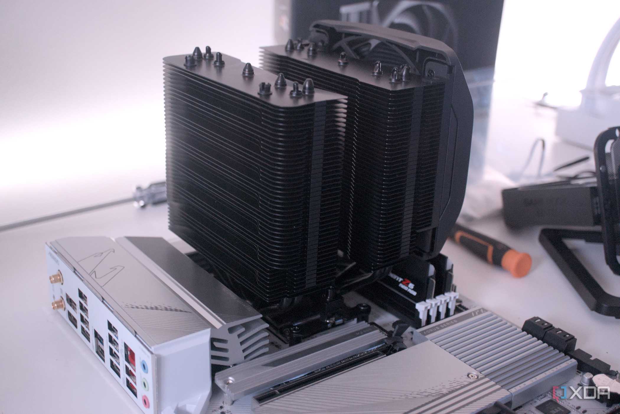 Installing the be quiet! Dark Rock Elite