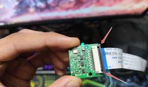 The retaining clip of a camera module highlighted