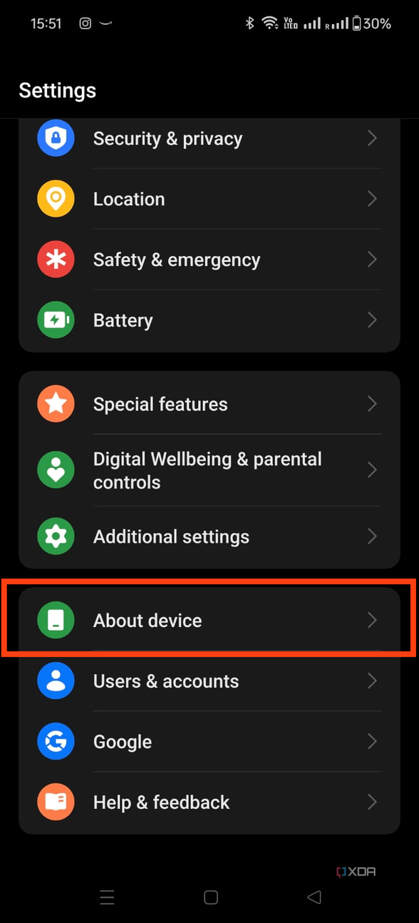 An image showing the highlighted about device on Oneplus phone.