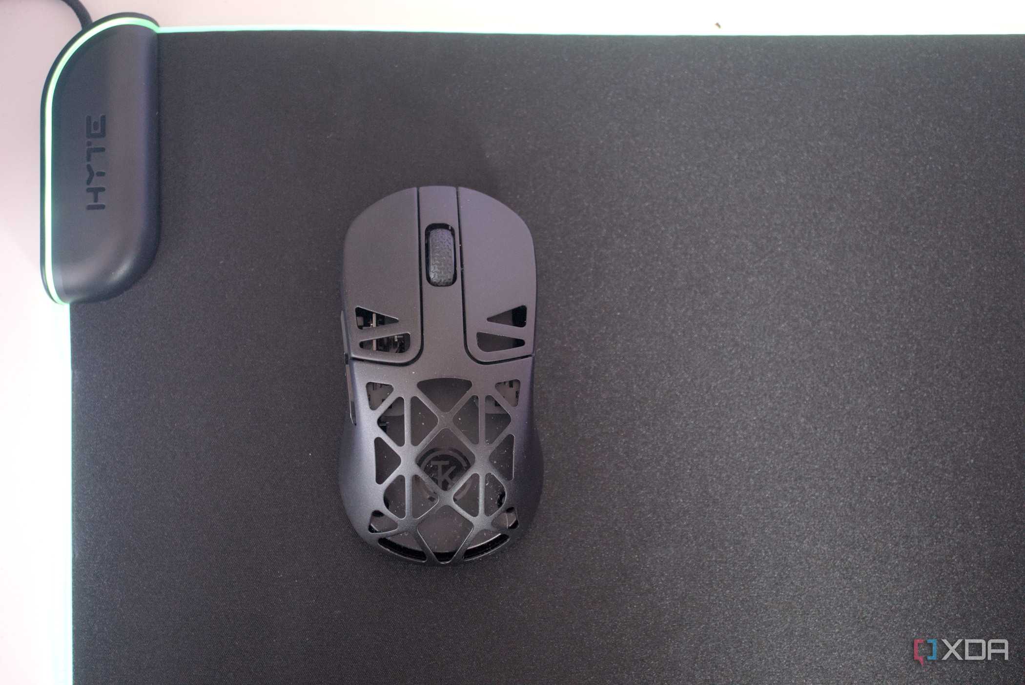 A Keychron mouse on the HYTE CNVS