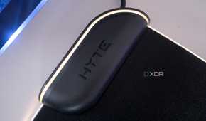 HYTE CNVS hub with lighting