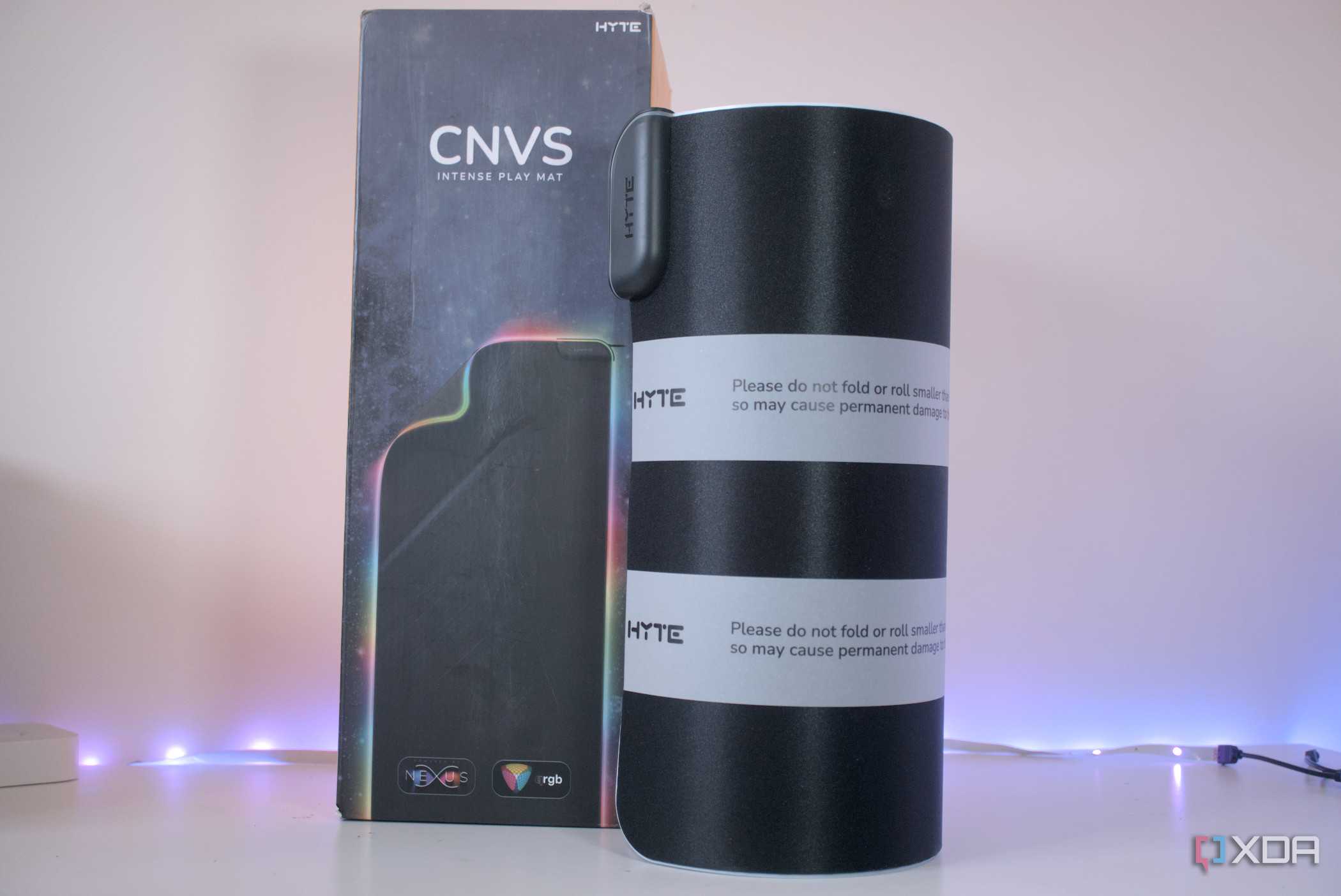 HYTE CNVS unboxed