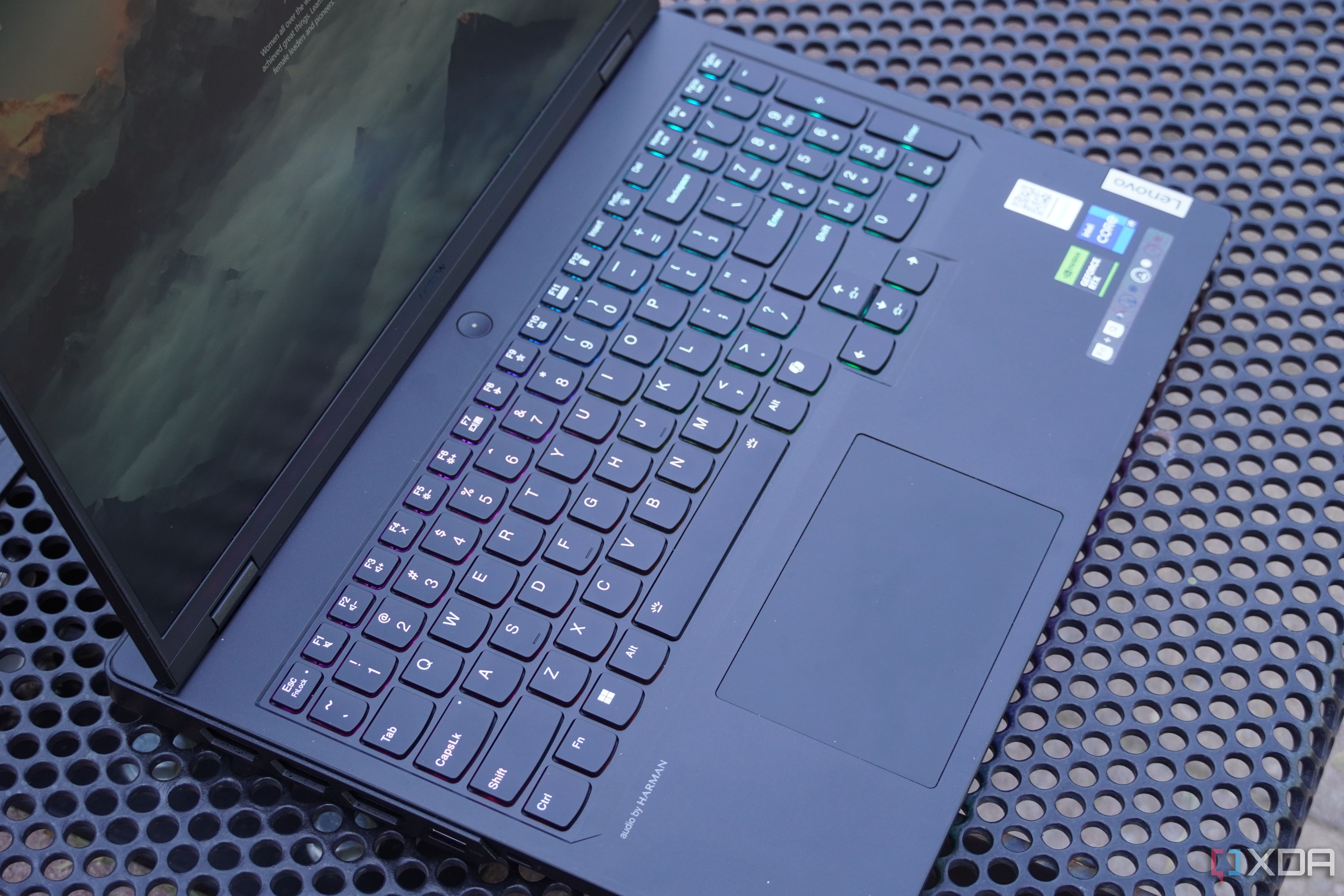 The Best Gaming Laptop in 2024: Legion Pro 7i (Gen9) - YouTube 美 