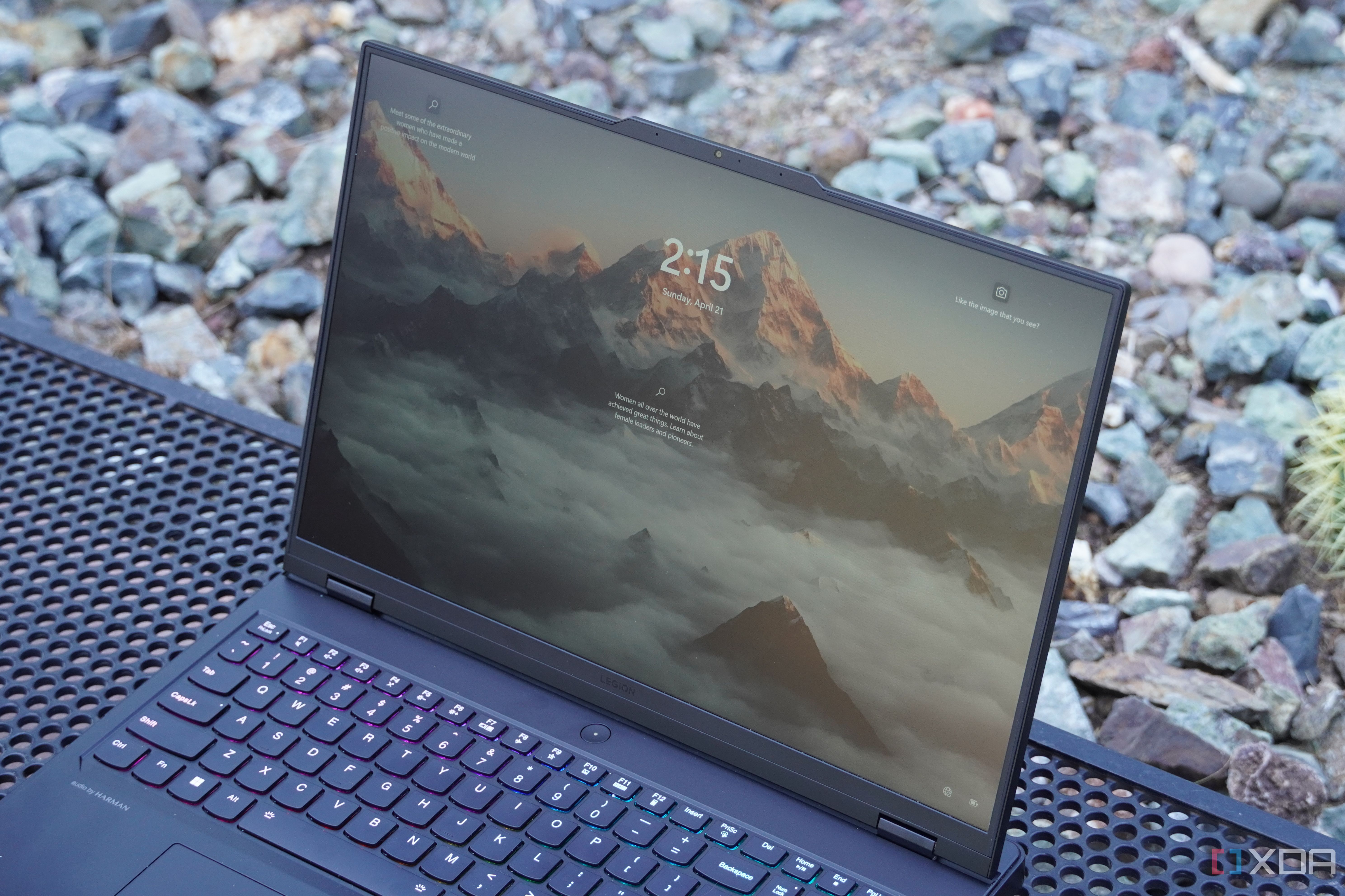 The lock screen on the Lenovo Legion Pro 7i display.
