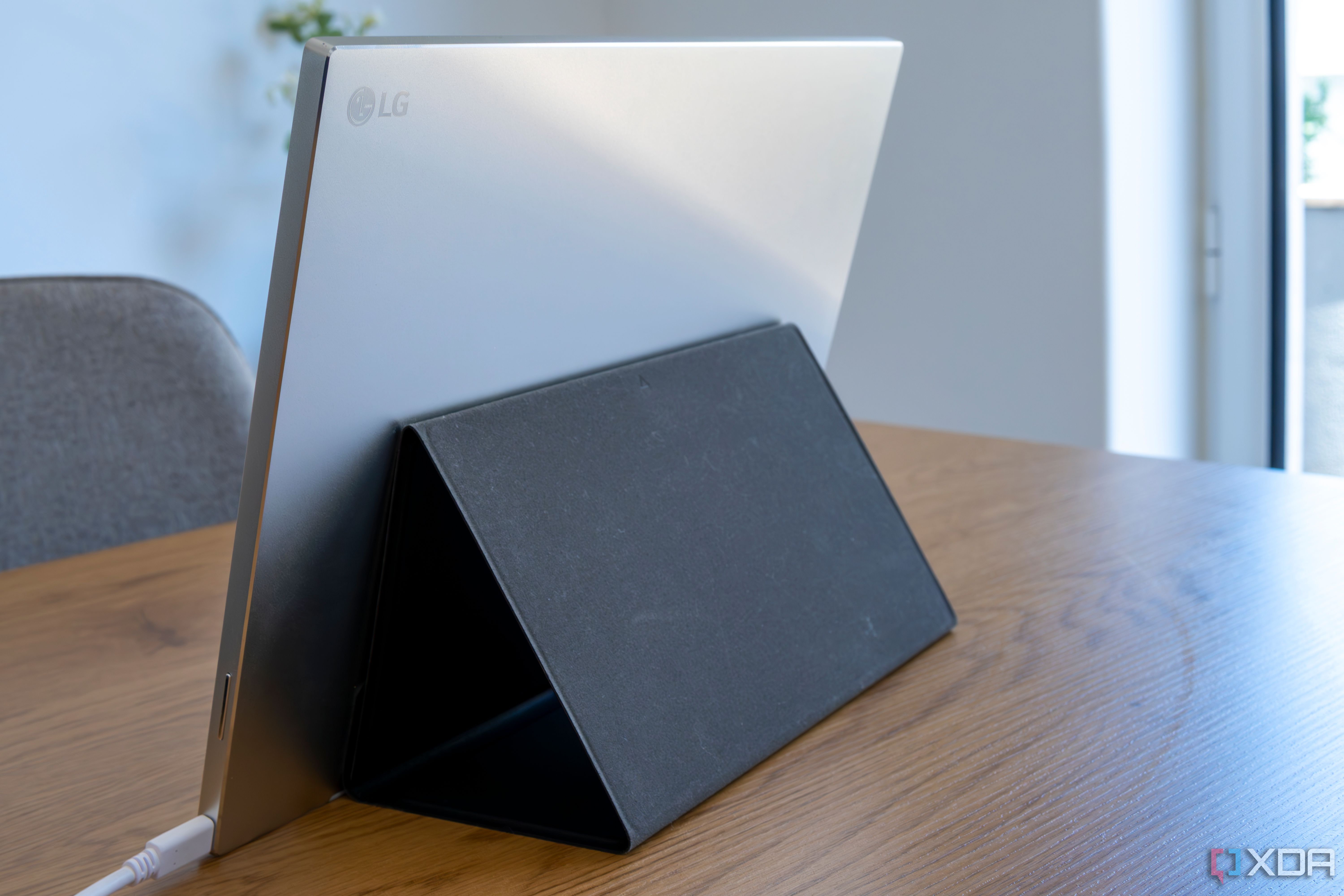 LG Gram +View review: An excellent portable monitor with some limitations