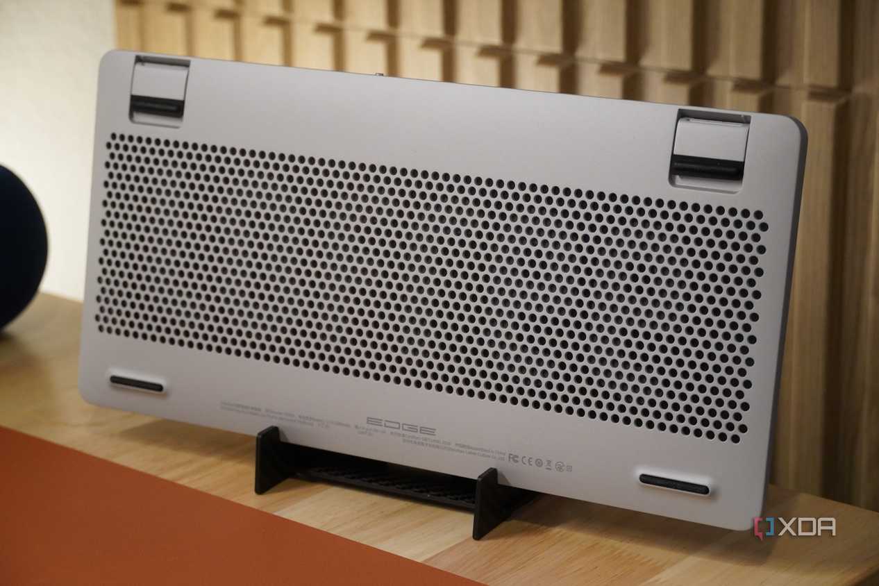The back of a Lofree Edge keyboard.
