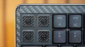 The mechanical switches on the Lofree Edge keyboard.