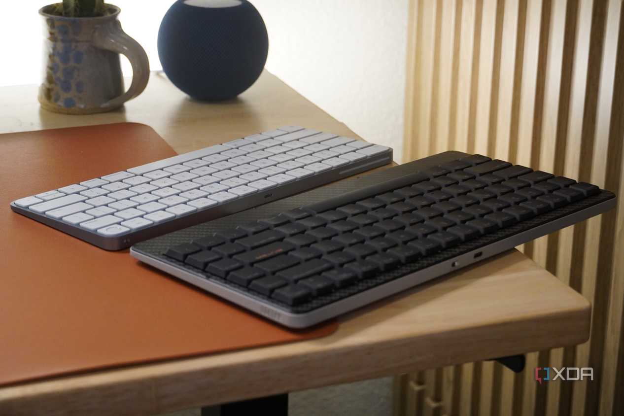 A comparison between the Lofree Edge and Magic Keyboard.