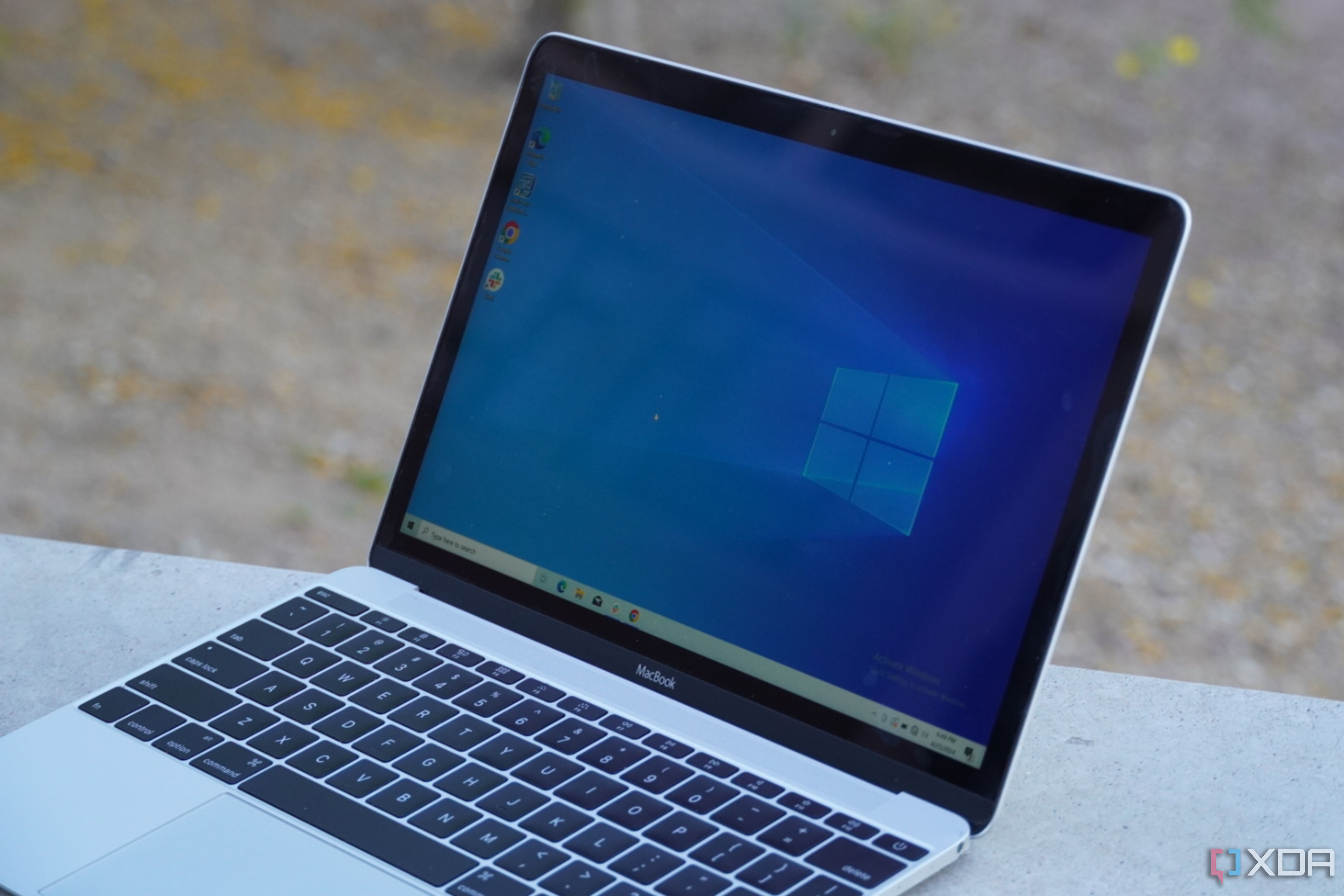 ノートPC Apple - mac book 12 Windows10 Bootcamp MacBook 12、Boot Campにより Windows 10を導入。発熱も少なく