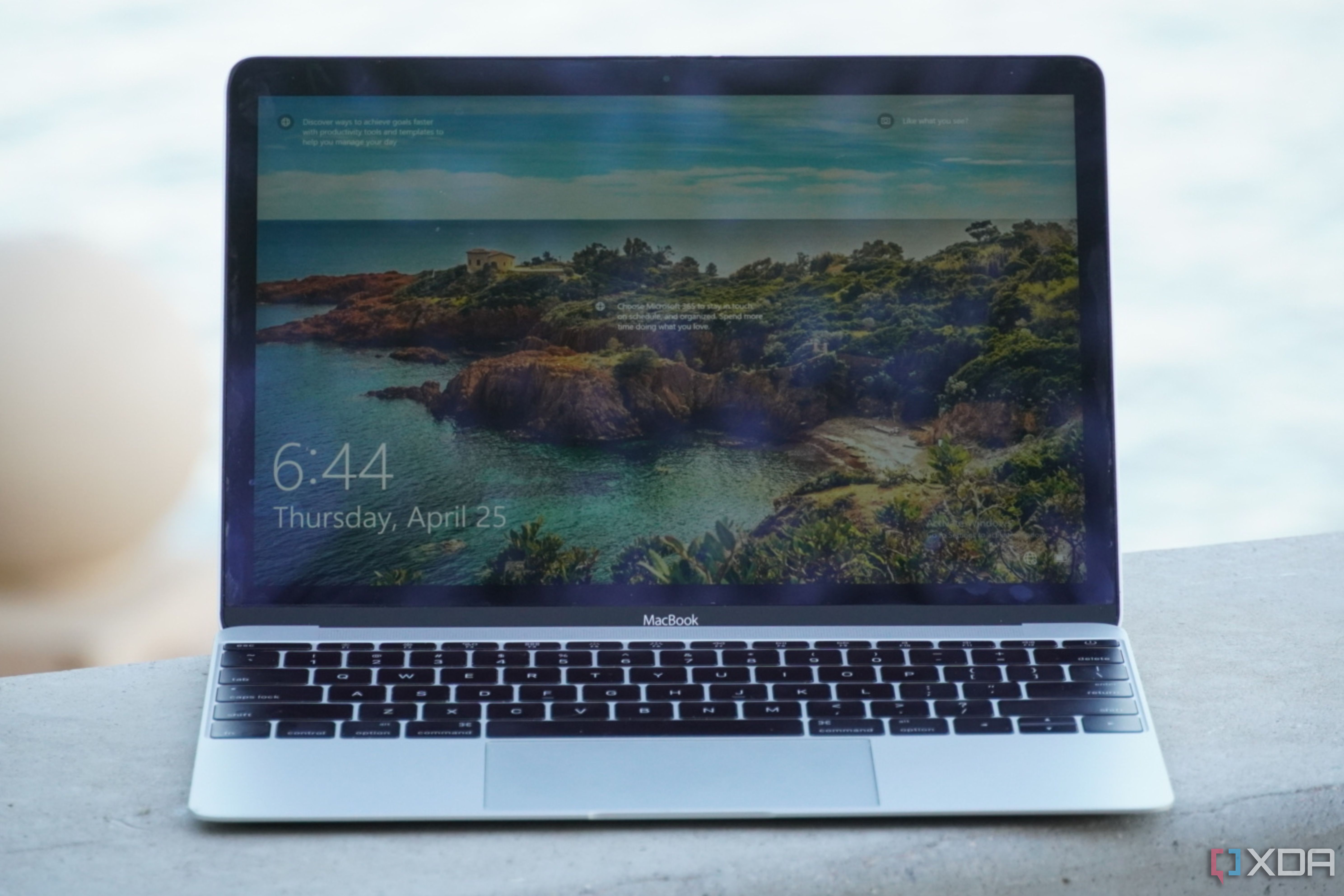 I revived a MacBook nearly 10 years old — by installing Windows