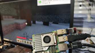 Minecraft running on a PC, with the server running on a Raspberry Pi 5