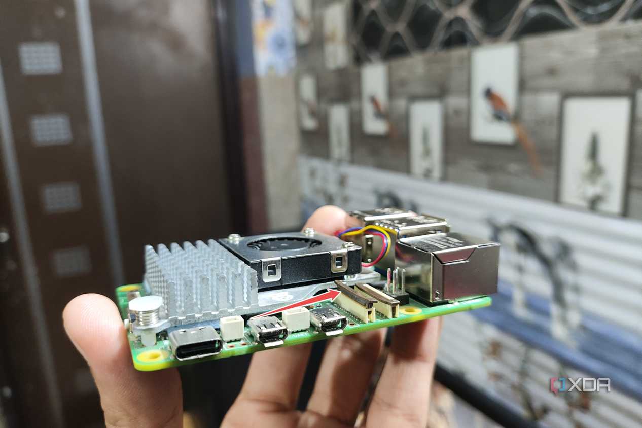 The MIPI connector on a Raspberry Pi 5