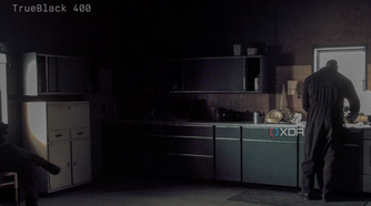 A photo of a dark scene displayed on the MSI MAG 271QPX in TrueBlack 400