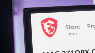 Close-up of the extra pixel on the MSI MAG 271QPX for pixel shifting
