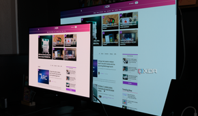 The MSI MAG 271QPX next to the LG C2 showing the difference in viewing angles
