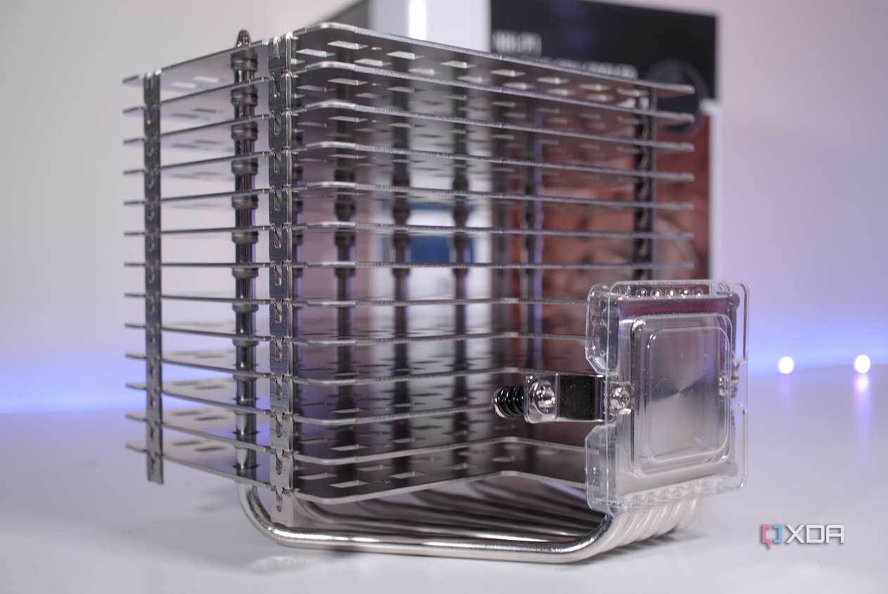 Angled view of the Noctua NH-P1