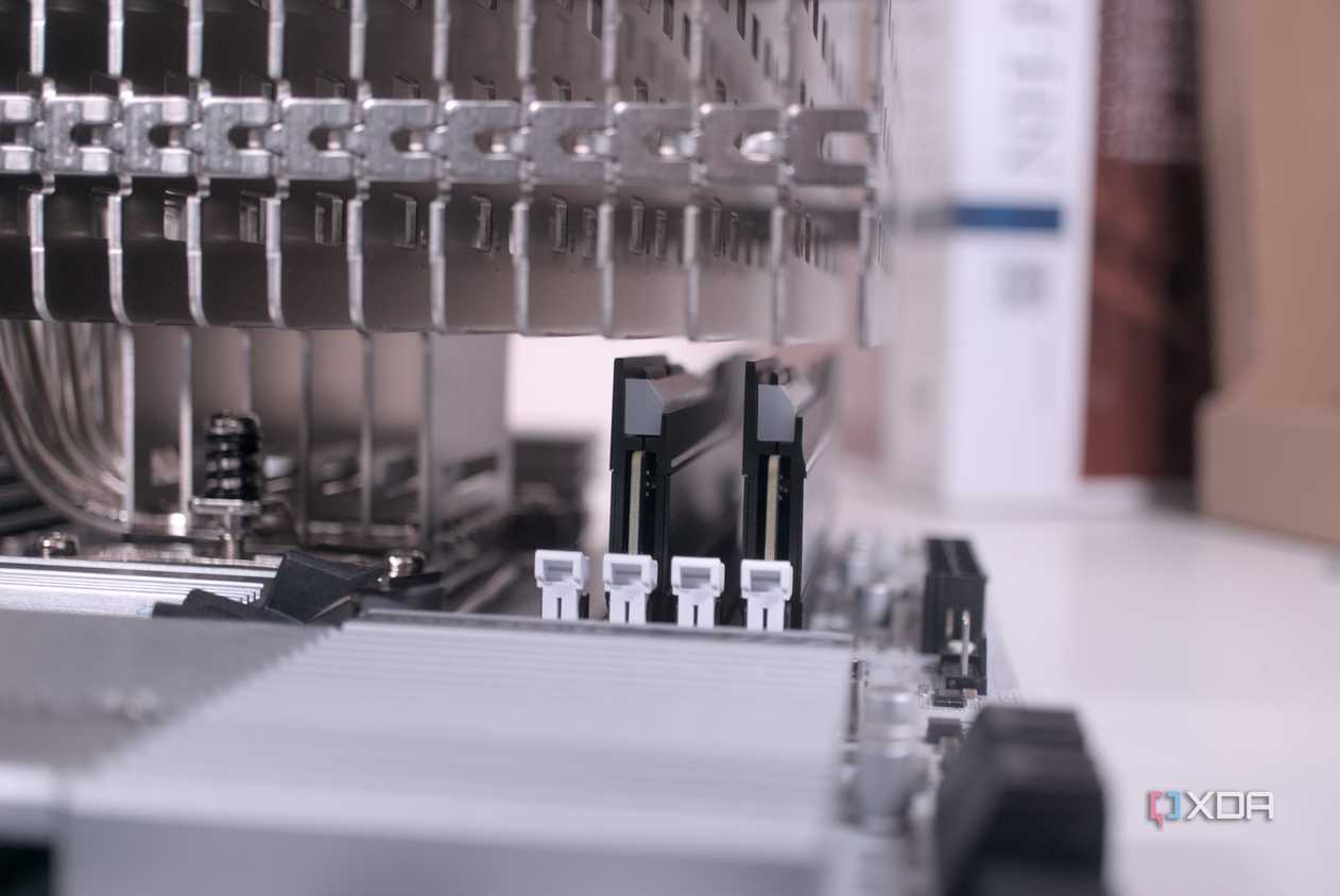 Noctua NH-P1 RAM clearance