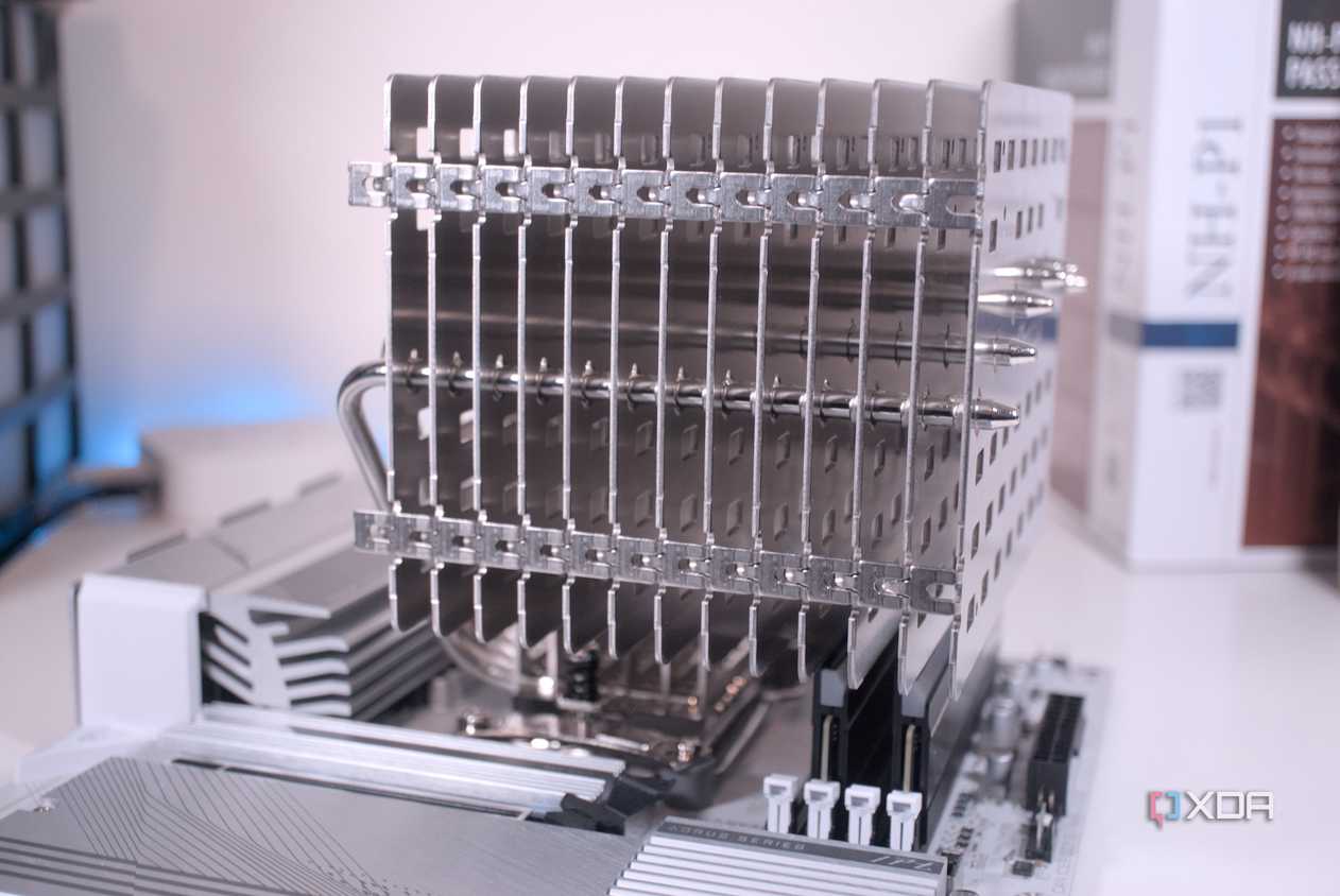 Noctua NH-P1 installed