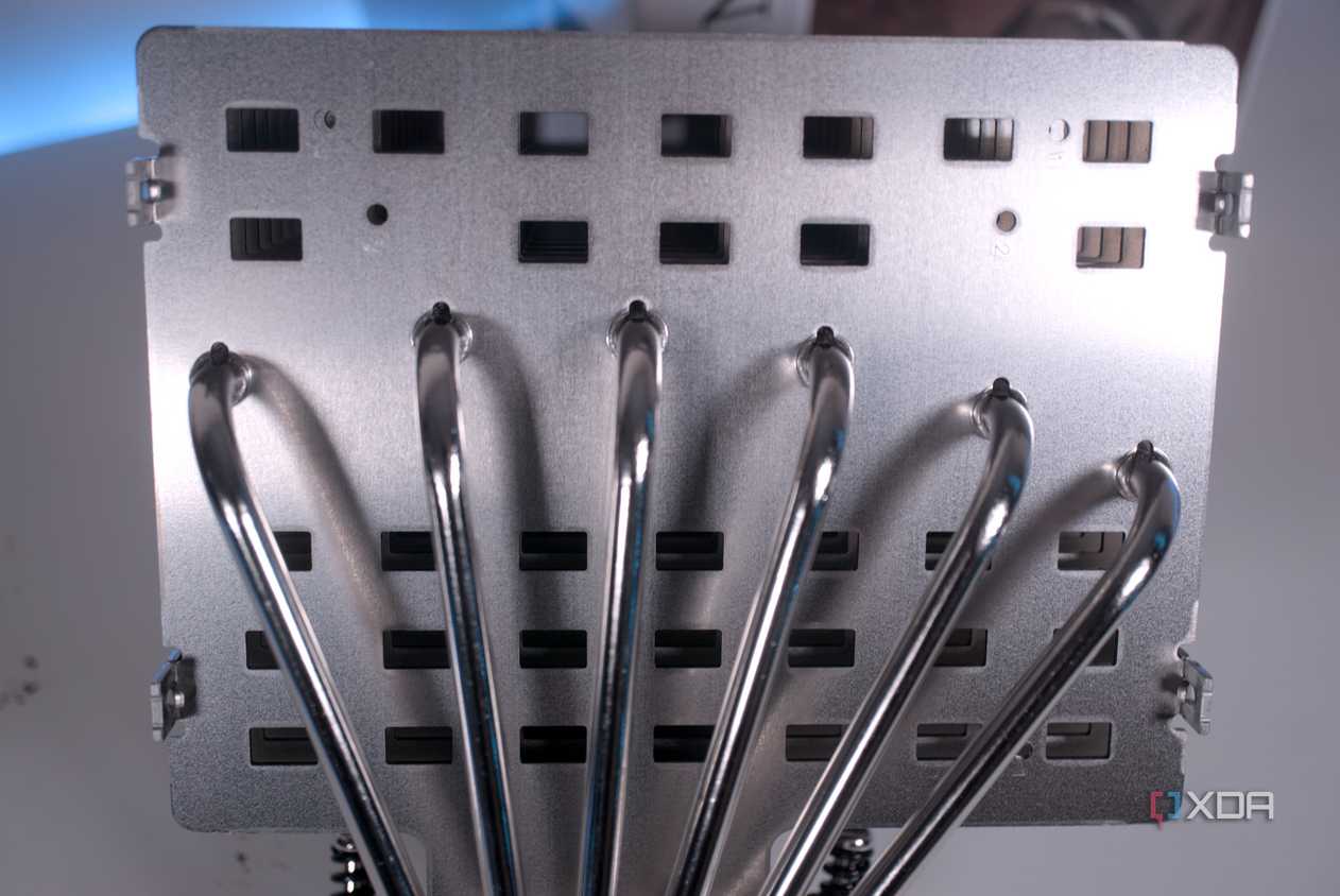 Close-up view of the Noctua NH-P1 pipes