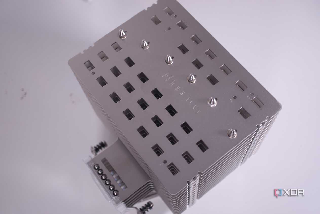 Noctua NH-P1 side provile