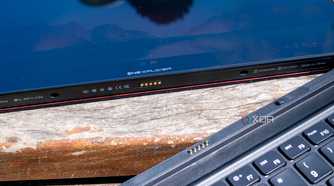 Close-up view of the keyboard connector on the One XPlayer X1