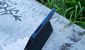 Overhead view of the One XPlayer X1 standing up