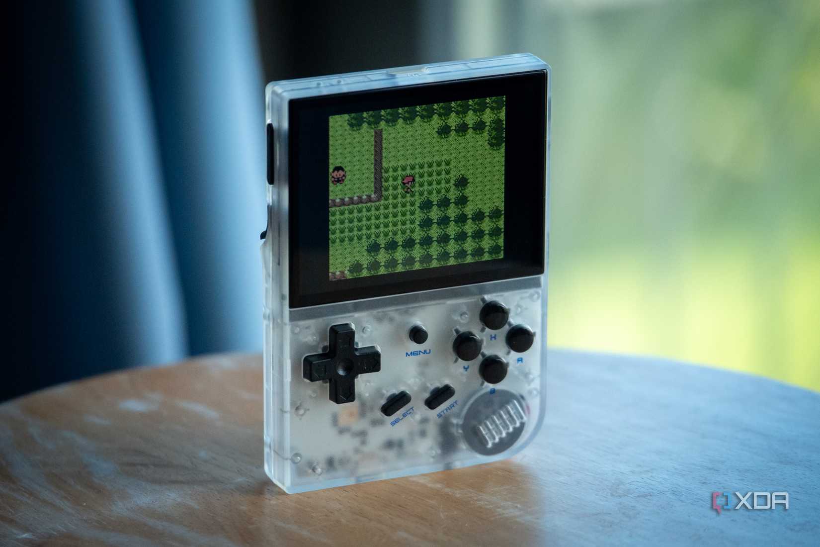 Pokemon running on the Anbernic RG35XX