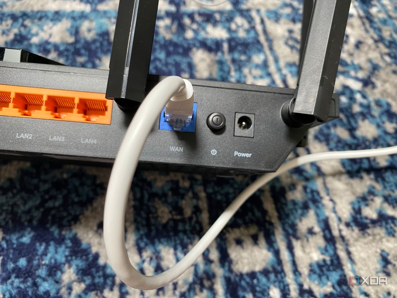 Plug in a TP-Link router 2