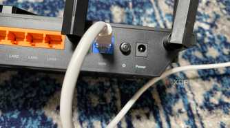 Plug in a TP-Link router 2