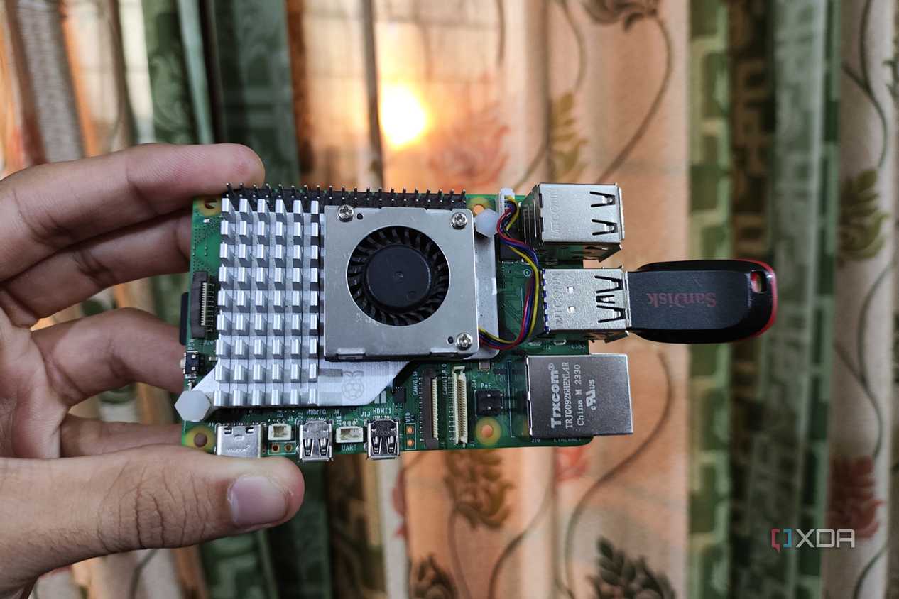 A Raspberry Pi 5 with a USB drive attached to it