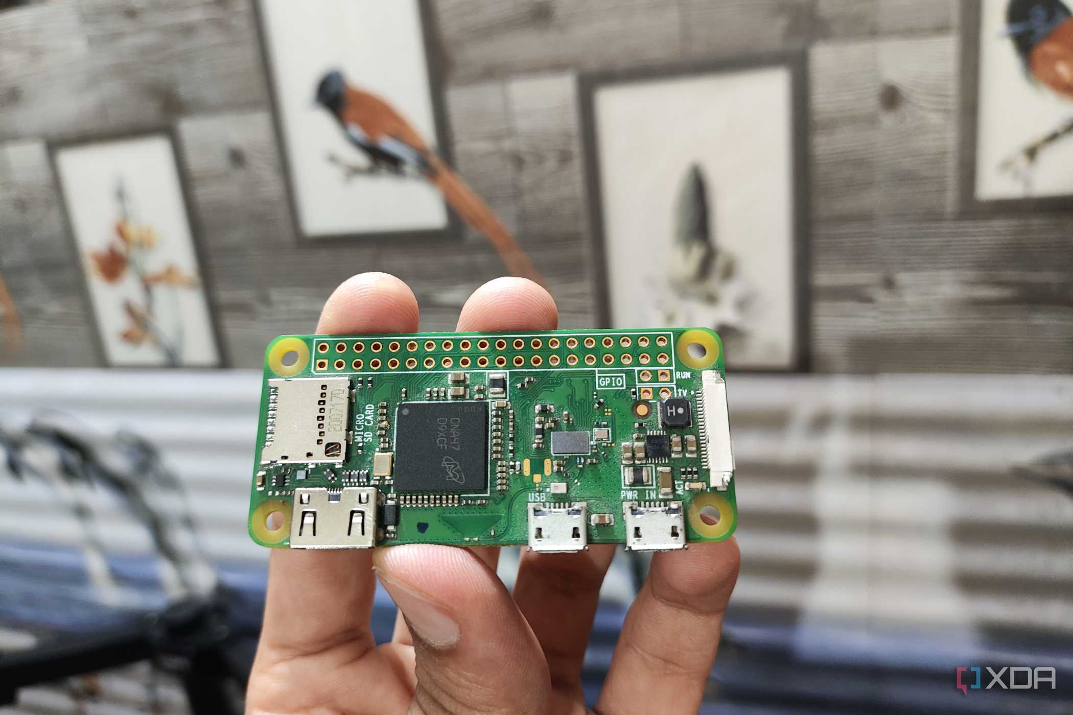 Raspberry Q I turned my Raspberry Pi into a portable device, and here's how you can ...