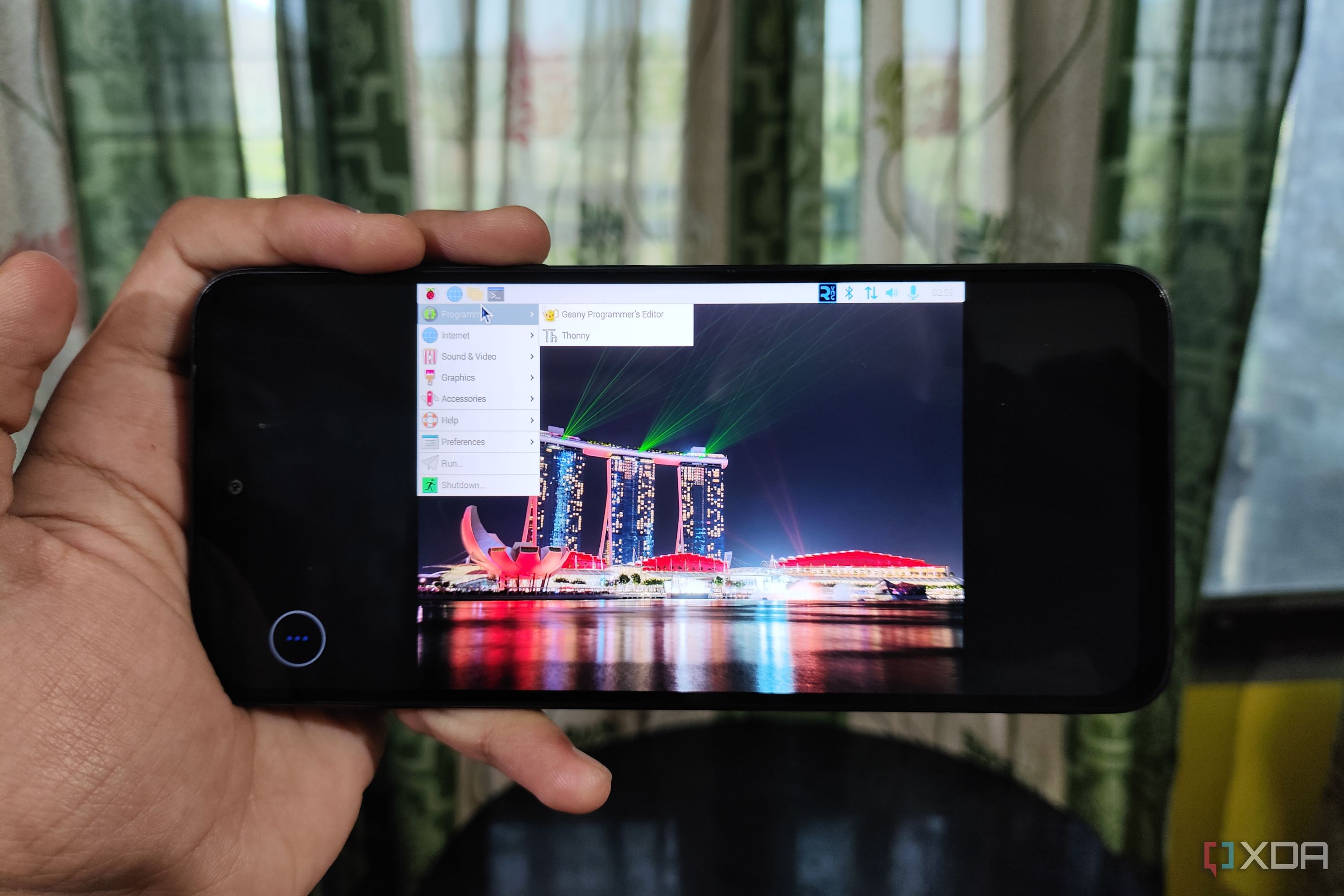 A Poco M6 Pro running RealVNC 