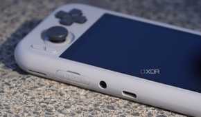 The ports on the Retroid Pocket 4 Pro.