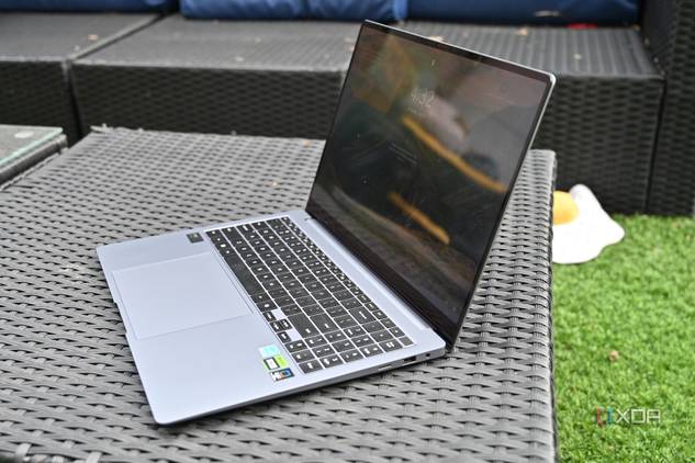 Samsung Galaxy Book 4 Ultra outdoor side view