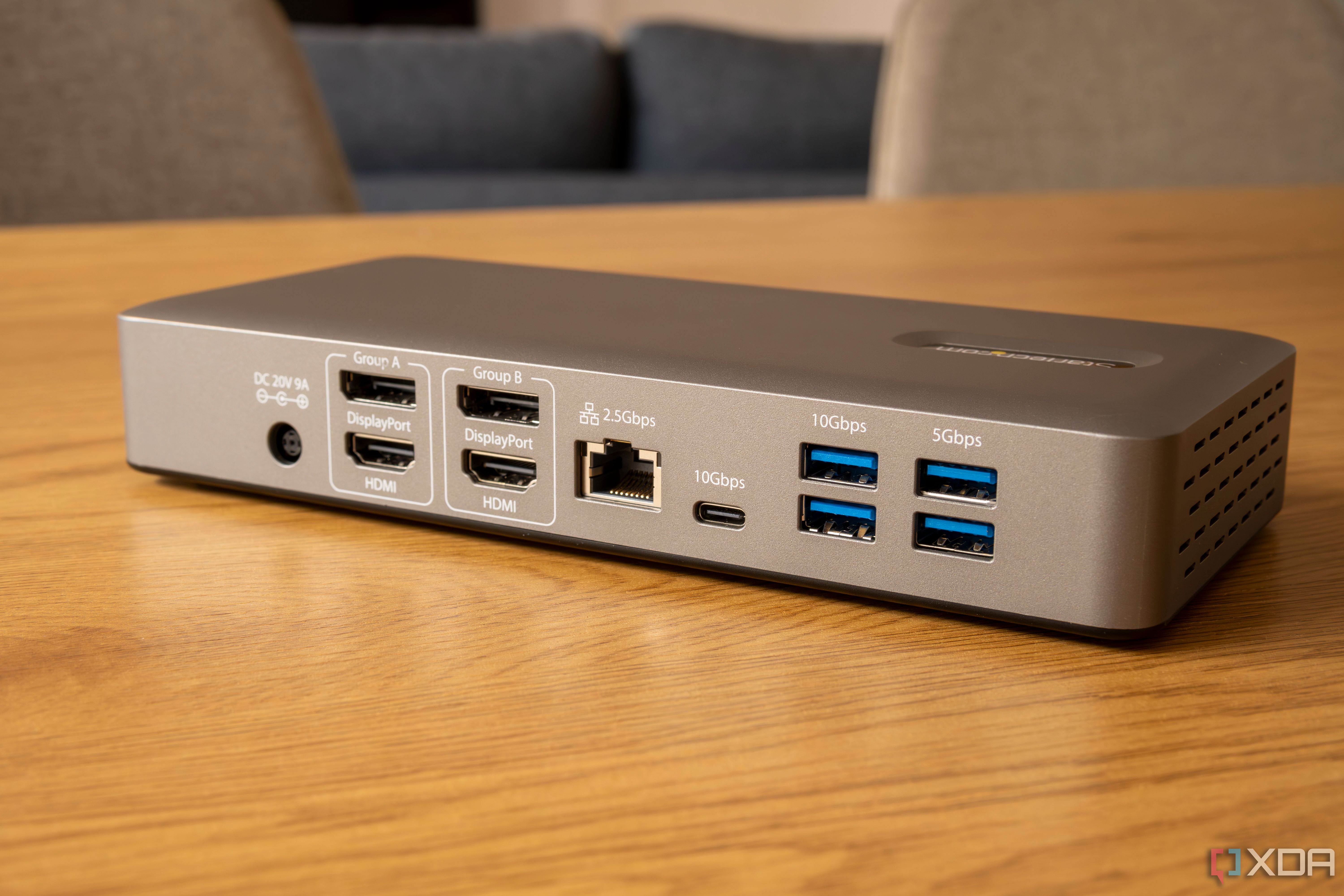 StarTech Thunderbolt 4 Multi-Display Docking Station-10