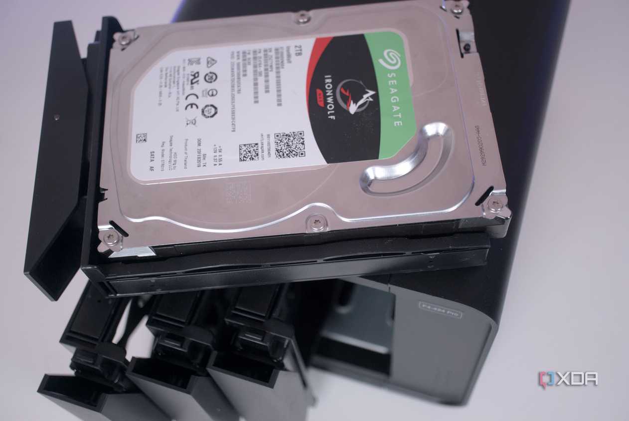 TerraMaster F4-424 Pro with a HDD