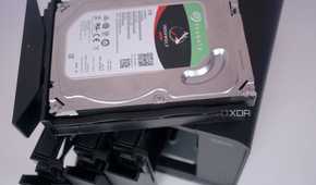 TerraMaster F4-424 Pro with a HDD