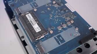 TerraMaster F4-424 Pro M.2 slots